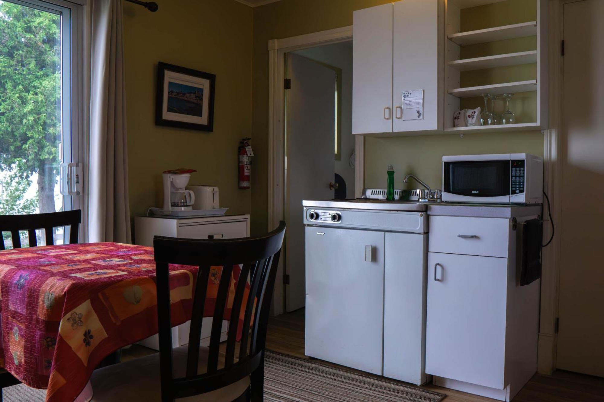 Motel Cap Blanc Kamouraska Eksteriør bilde